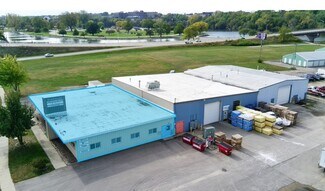 Plus de détails pour 837 N Parker Dr, Janesville, WI - Industriel/Logistique à louer