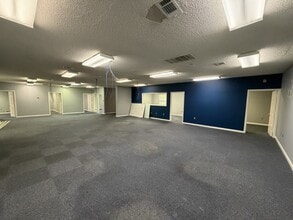 4620 W Commercial Dr, North Little Rock, AR à louer Photo intérieure– Image 2 sur 5