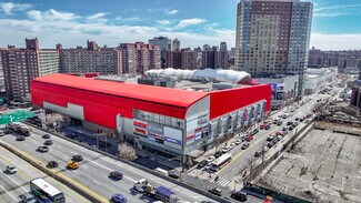 Plus de détails pour 6135 Junction Blvd, Rego Park, NY - Local commercial à louer