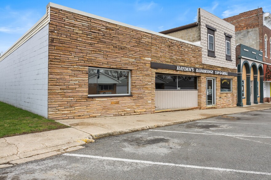 109 Main St, Bainbridge, IN à vendre - Photo de l’immeuble – Image 2 sur 41