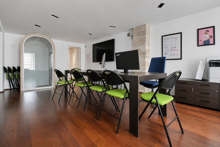 8 Rue Du Jour, Paris à vendre - Photo de l’immeuble – Image 3 sur 10
