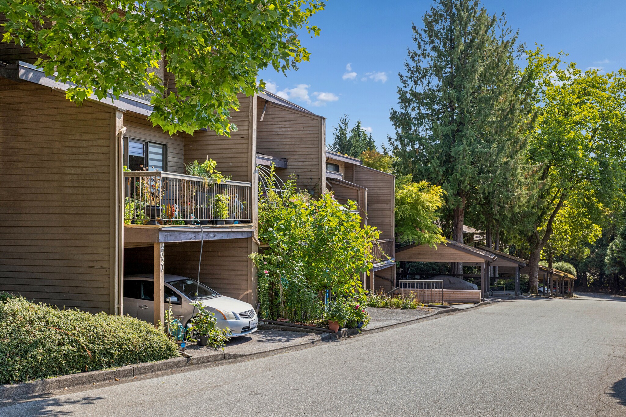 Ellerslie Court Bainbridge portefeuille de 2 biens à vendre sur LoopNet.fr Photo de la construction– Image 1 sur 7