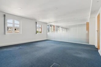 45 Rue Boissière, Paris à louer Photo intérieure– Image 2 sur 4