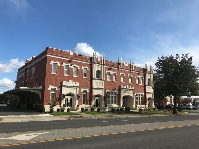 1306 N Monroe St, Spokane, WA à vendre - Photo de l’immeuble – Image 2 sur 8