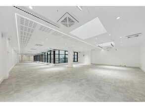 Bureau dans Paris à louer Plan d’étage– Image 2 sur 11