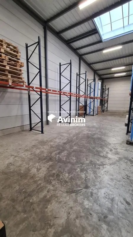 Plus de détails pour Industriel/Logistique à louer