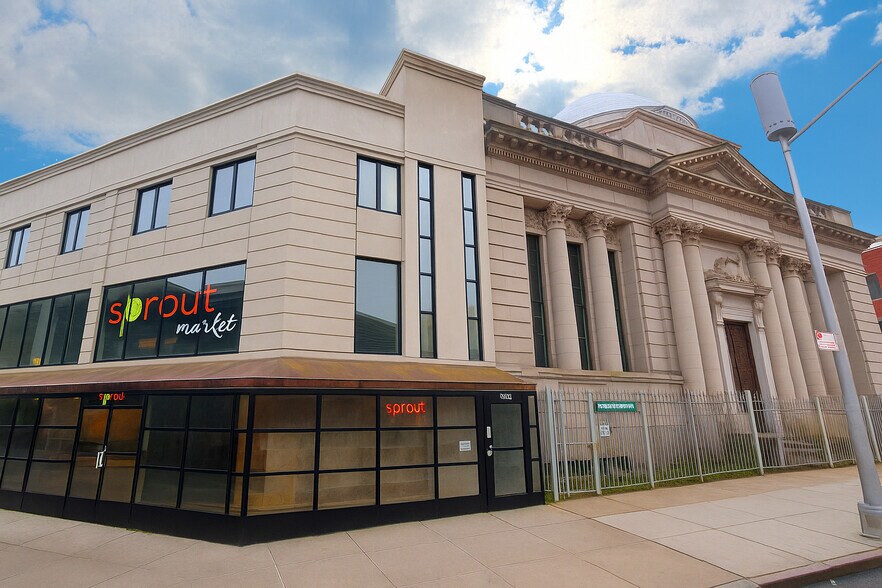 984 Broadway, Brooklyn, NY à louer - Photo principale – Image 1 sur 1