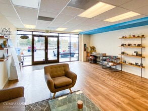 2276 SW Highland Ave, Redmond, OR à louer Photo intérieure– Image 2 sur 6