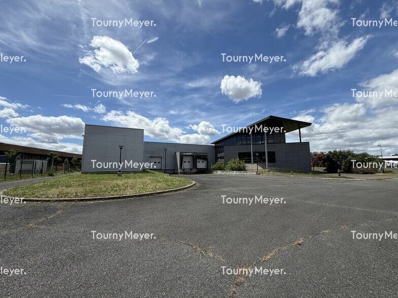 2 Avenue De La Martelle, Terssac à louer - Photo de l’immeuble – Image 1 sur 10