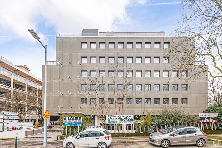 50 Avenue François Arago, Nanterre à louer - Photo principale – Image 1 sur 2