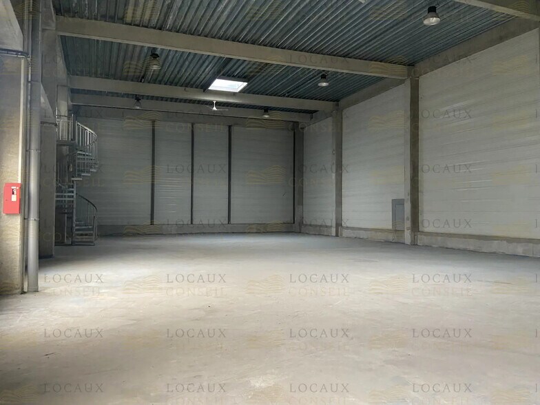 112 Quai De Bezons, Argenteuil à louer - Photo de l’immeuble – Image 3 sur 9
