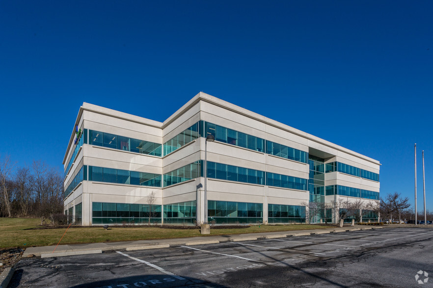 3900 Kinross Lakes Pky, Richfield, OH à louer - Photo de l’immeuble – Image 2 sur 3