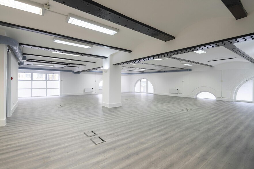 58 Farringdon Rd, Londres à vendre - Photo de l’immeuble – Image 3 sur 5