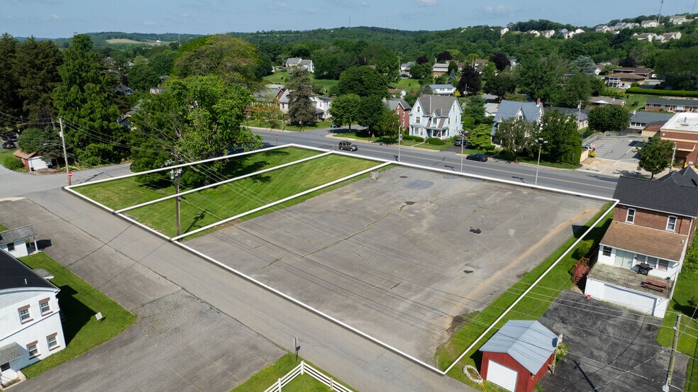 504 E Main St, Kutztown, PA à vendre - Photo de l’immeuble – Image 1 sur 11