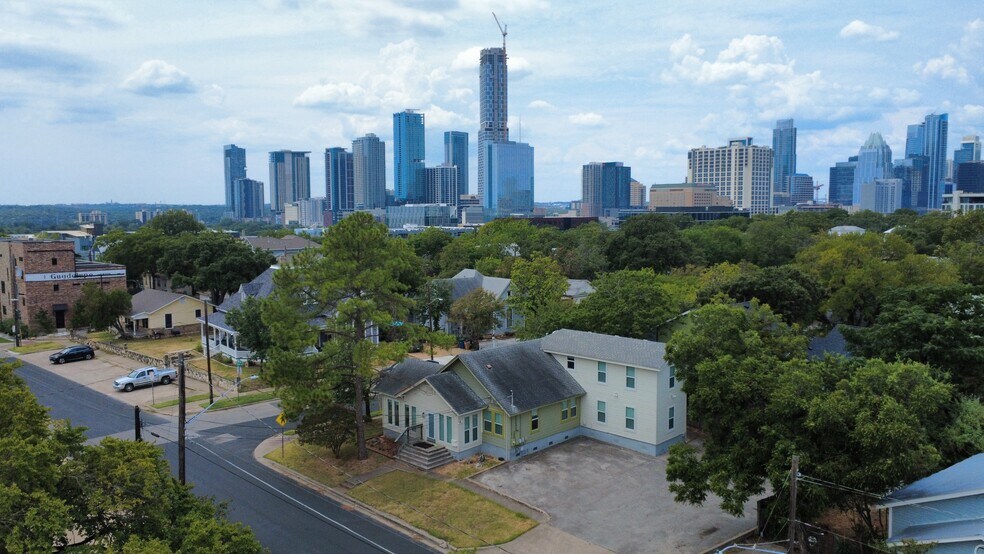900 Lydia St, Austin, TX à louer - Photo de l’immeuble – Image 2 sur 22