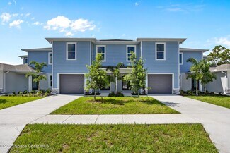 Plus de détails pour 207 HIDDEN WOODS PL, Melbourne, FL - Logement à vendre