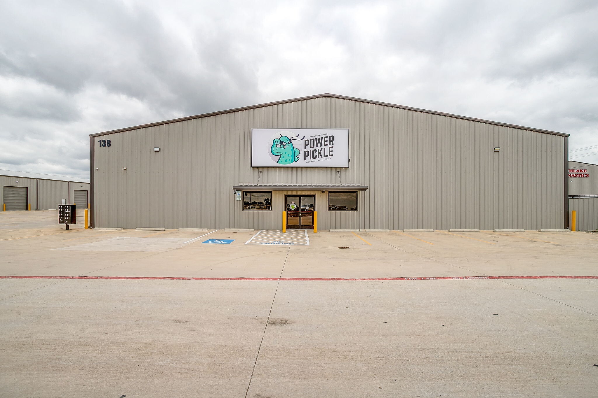 138 Leopard Rd, Rhome, TX à louer Photo intérieure– Image 1 sur 10
