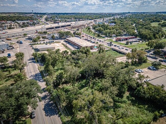 Plus de détails pour 722 S LBJ, San Marcos, TX - Terrain à vendre