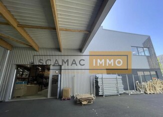 Plus de détails pour Local d’activités à vendre