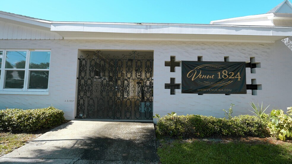 1824 S Harbor City Blvd, Melbourne, FL à vendre - Vidéo sur l’annonce professionnelle – Image 2 sur 39