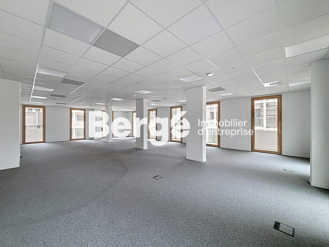 Bureau dans Nice à louer Photo de l’immeuble– Image 1 sur 11