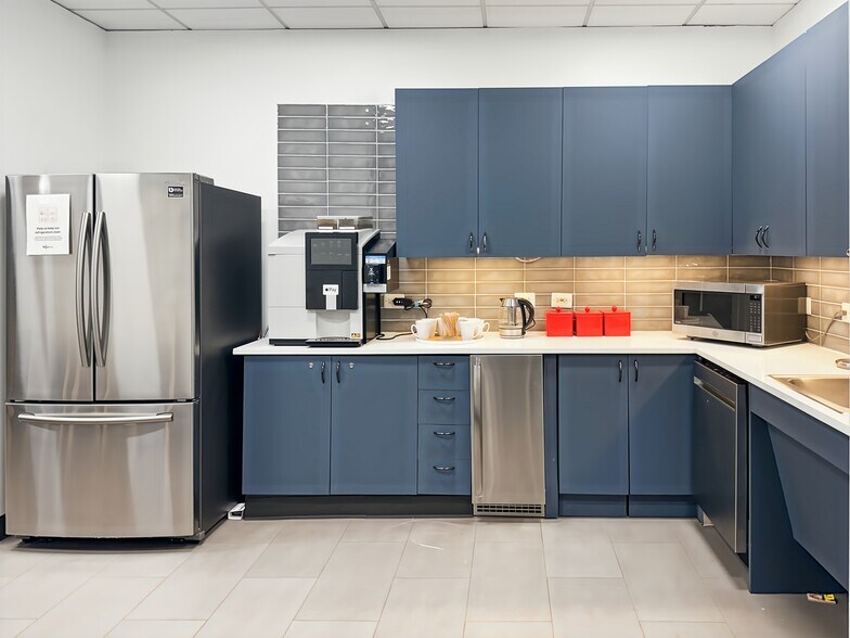 211 N Union St, Alexandria, VA à louer - Photo intérieure – Image 2 sur 15
