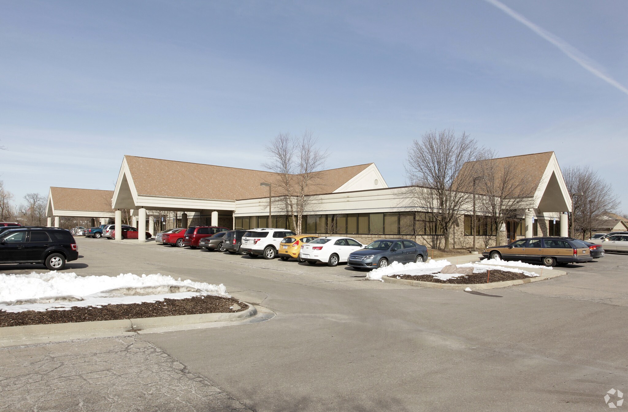 15130-15148 Levan Rd, Livonia, MI à vendre Photo principale– Image 1 sur 3