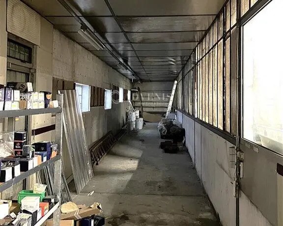 Local d'activités dans Vierzon à vendre - Photo intérieure – Image 3 sur 4