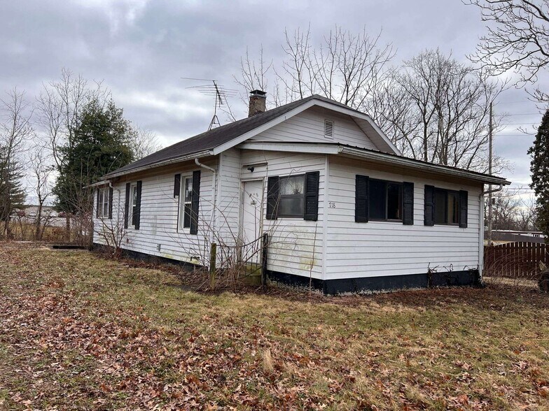 718 N Illinois St, Tilden, IL à vendre - Photo principale – Image 1 sur 10