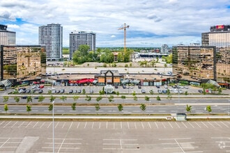 2504-2528 Boul Daniel-Johnson, Laval, QC - VUE AÉRIENNE  vue de carte