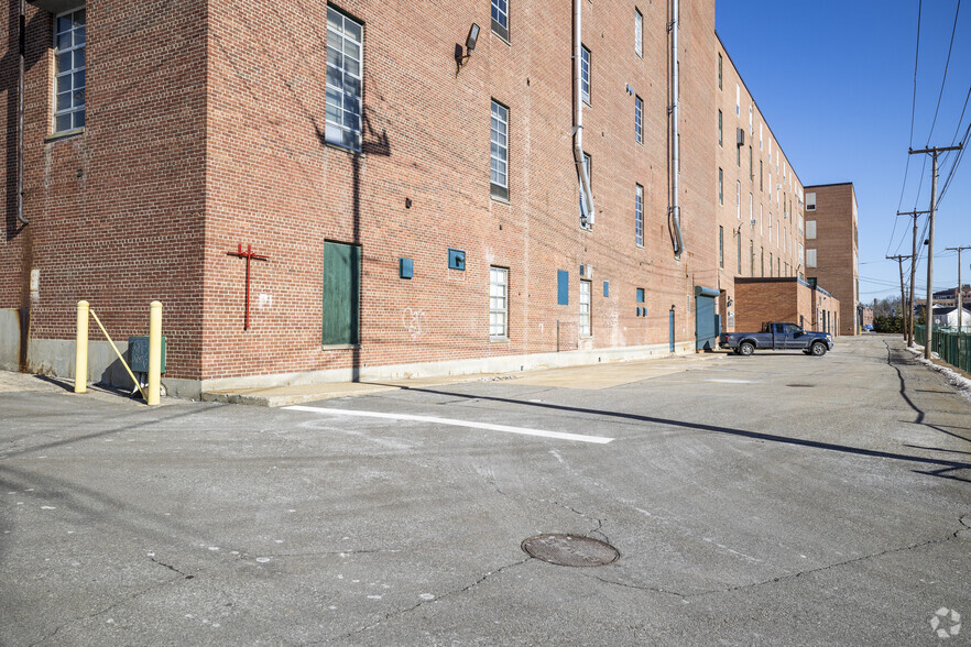 25-29 Front St, Nashua, NH à louer - Photo de l’immeuble – Image 3 sur 7