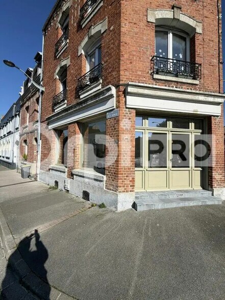 Bureau dans Arras à louer - Photo de l’immeuble – Image 1 sur 12