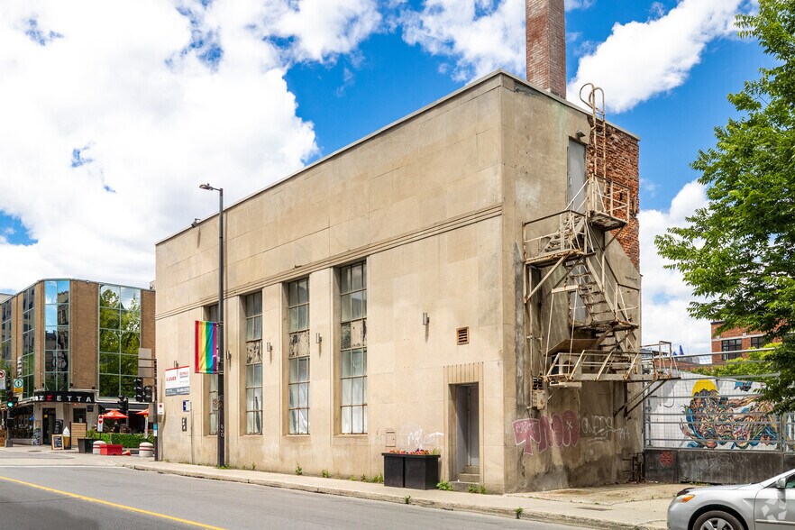 1100 Rue Sainte-Catherine E, Montréal, QC à vendre - Photo de l’immeuble – Image 2 sur 11