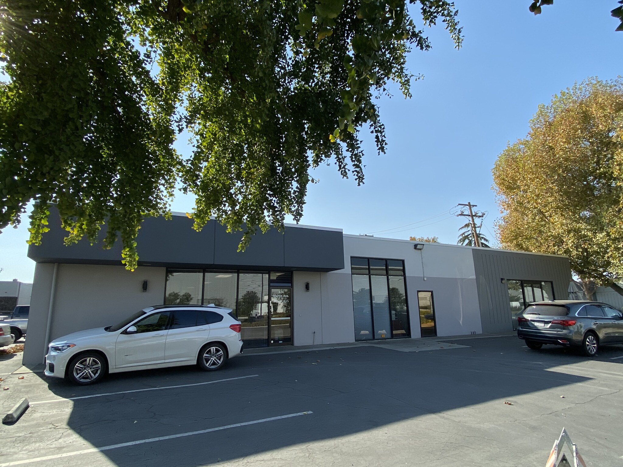 324 Martin Ave, Santa Clara, CA à louer Photo principale– Image 1 sur 6
