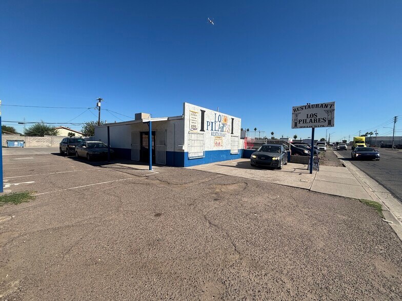 3416 W Buckeye Rd, Phoenix, AZ à vendre - Photo de l’immeuble – Image 3 sur 9