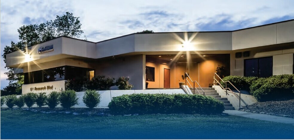 121 Research Blvd, Madison, AL à louer - Photo de l’immeuble – Image 3 sur 3