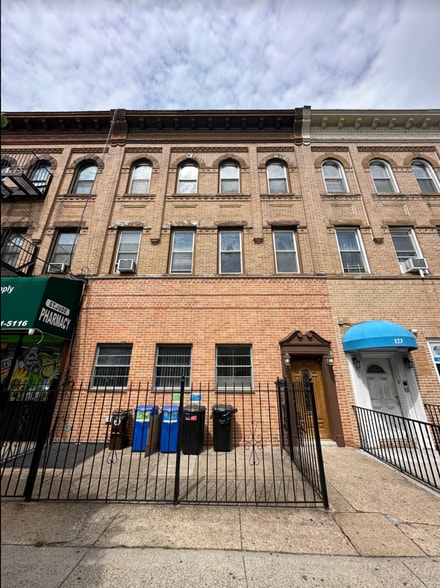 125 Saint Nicholas Ave, Brooklyn, NY à louer - Photo principale – Image 1 sur 1