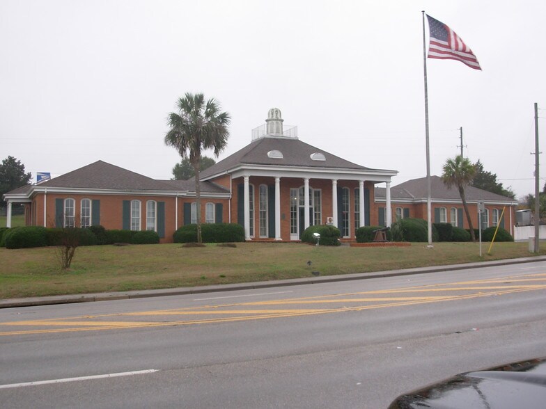261 Hwy 90, Defuniak Springs, FL à louer - Photo de l’immeuble – Image 3 sur 5