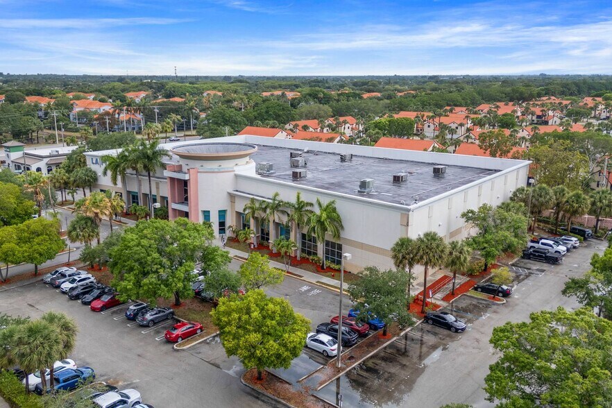 2290 N Congress Ave, Boynton Beach, FL à vendre - Photo de l’immeuble – Image 2 sur 6