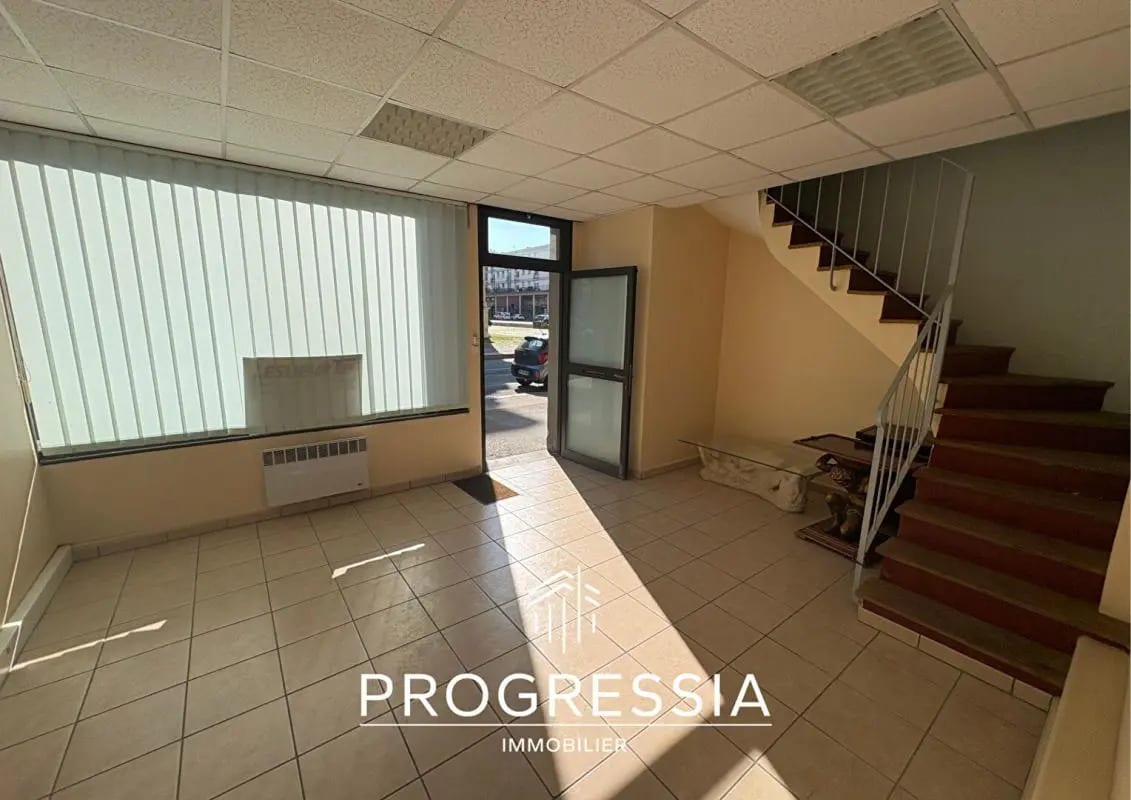 Local commercial dans Le Havre à louer Photo intérieure– Image 1 sur 3