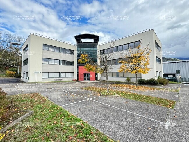 Plus de détails pour Bureau à louer