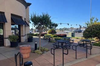 7451 Foothills Blvd, Roseville, CA à louer Photo intérieure– Image 2 sur 12