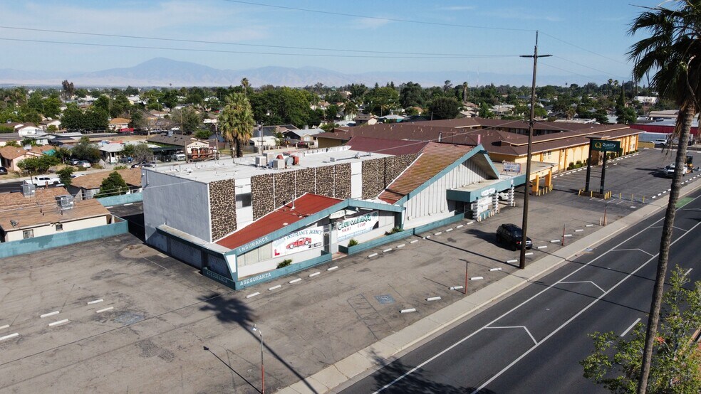 276 Union Ave, Bakersfield, CA à vendre - Photo de l’immeuble – Image 2 sur 25