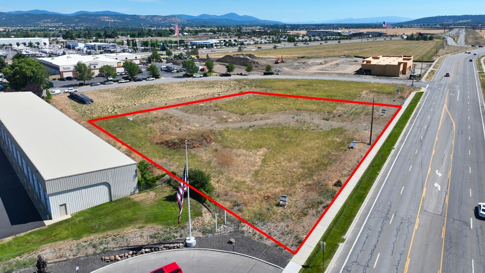 19531 E Appleway Ave, Liberty Lake, WA à vendre - Photo de l’immeuble – Image 3 sur 28