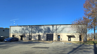 Plus de détails pour 916-920 Cavalier Blvd, Chesapeake, VA - Local d'activités à louer