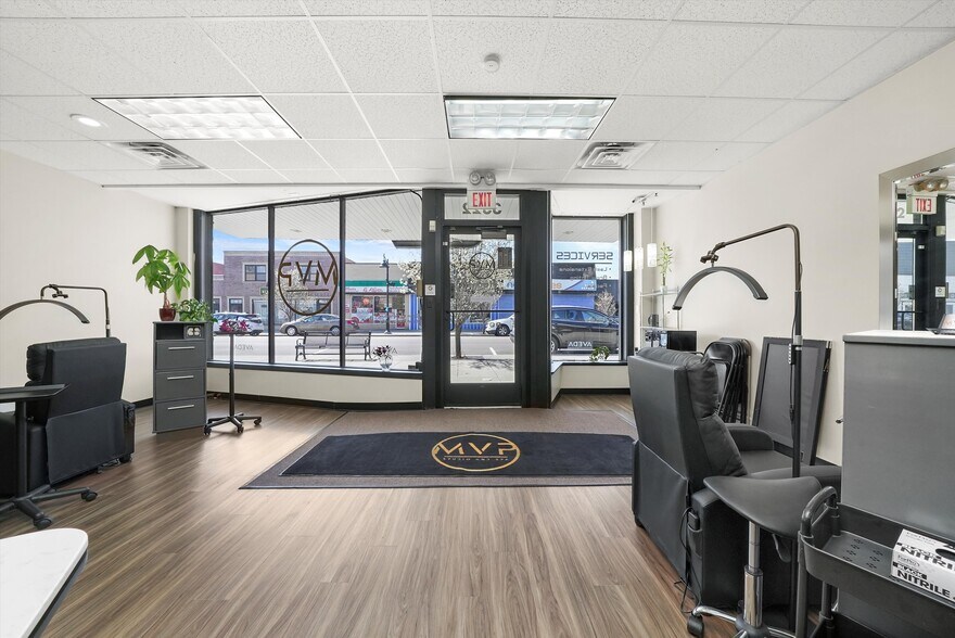 3322 Ridge Rd, Lansing, IL à louer - Photo intérieure – Image 3 sur 33