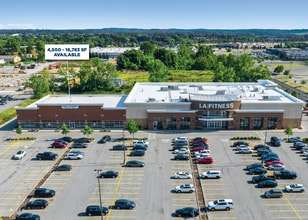 770-790 Jefferson Rd, Henrietta, NY à louer Photo de l’immeuble– Image 2 sur 2