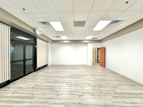 425 Joliet St, Dyer, IN à louer Photo intérieure– Image 2 sur 6