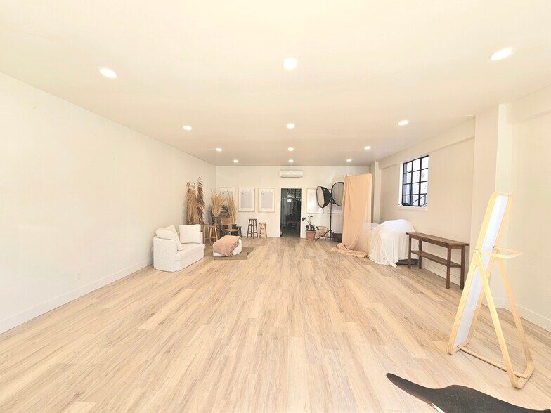 1218-1222 Esplanade Rd, Chico, CA à louer - Photo intérieure – Image 2 sur 5