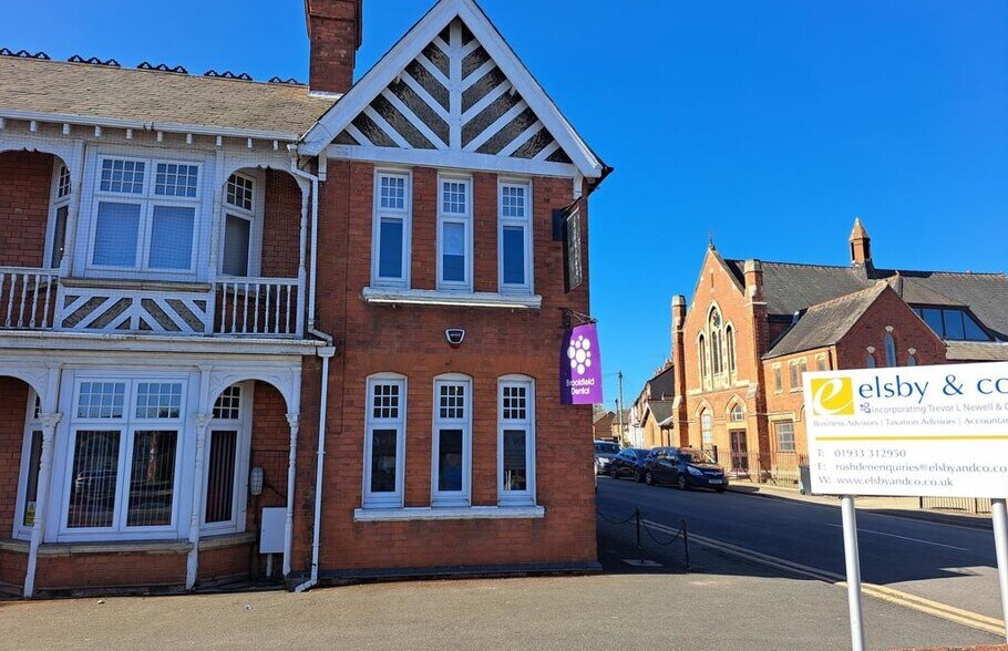 1 Brookfield Rd, Rushden à vendre - Photo de l’immeuble – Image 3 sur 3